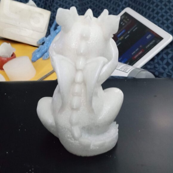 Handmade White See No Evil Dragon Statue Figurine - Picture 3 of 6